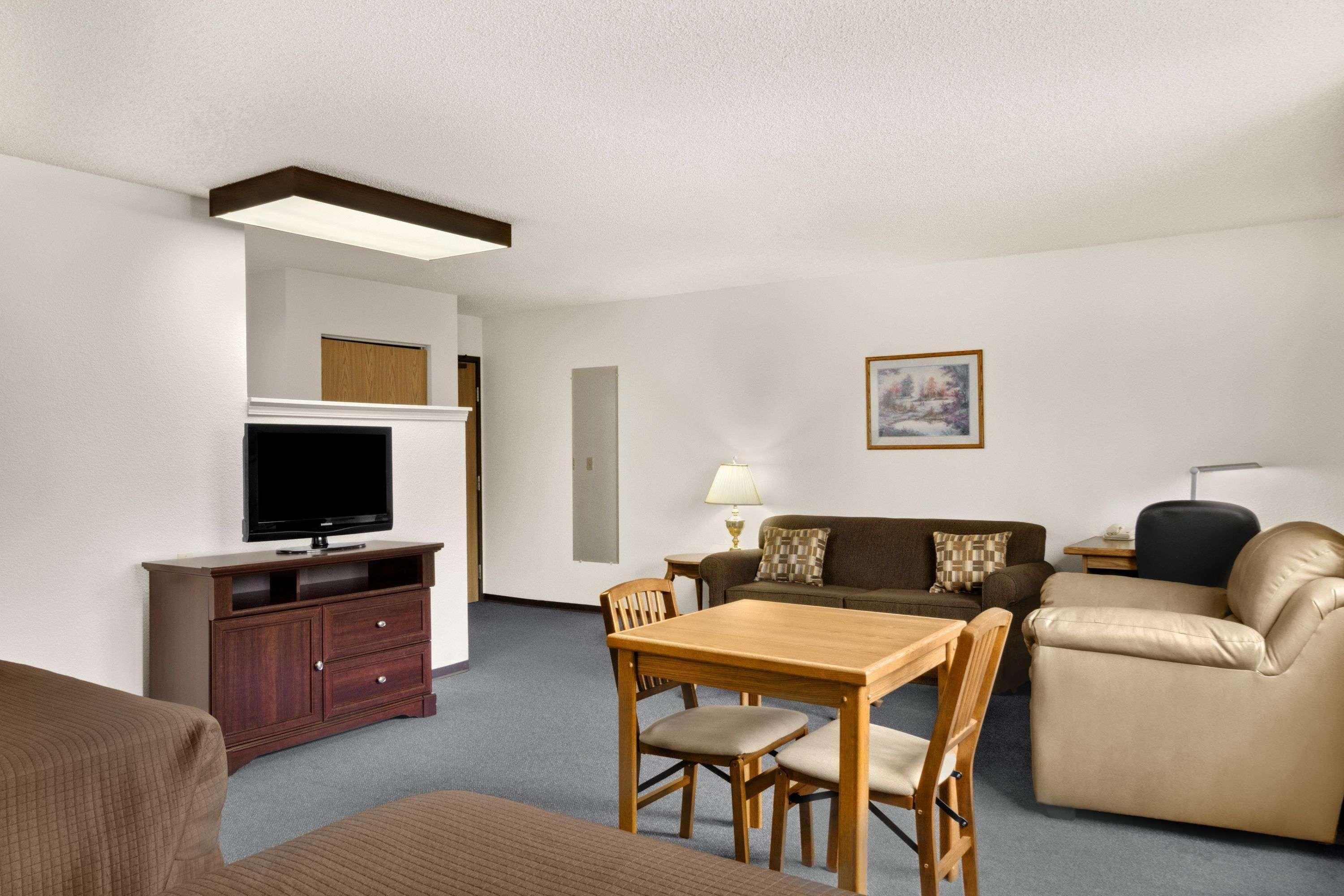Super 8 By Wyndham Williams Lake Bc Zewnętrze zdjęcie