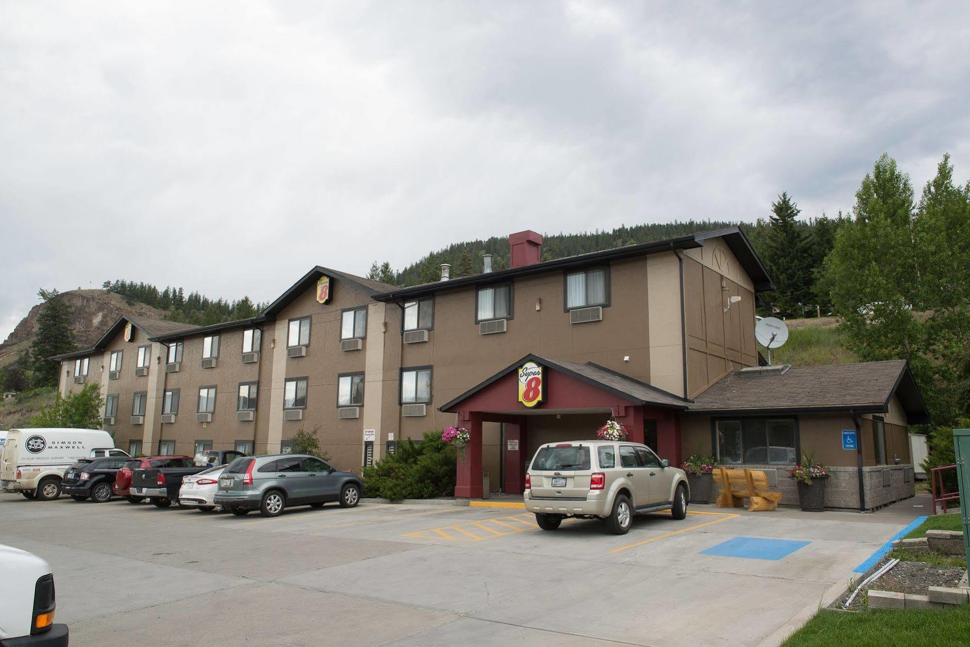 Super 8 By Wyndham Williams Lake Bc Zewnętrze zdjęcie