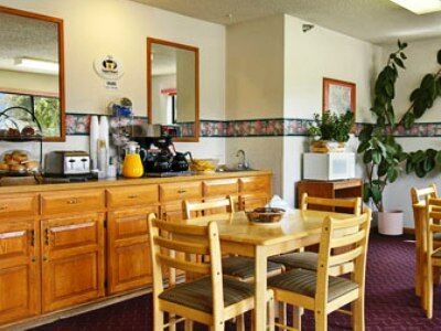 Super 8 By Wyndham Williams Lake Bc Restauracja zdjęcie